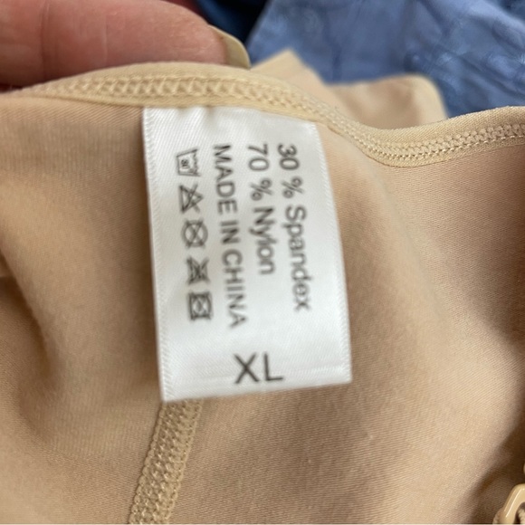 Zip Front Nude Body Shaper Girdle With Derrière Enhancer  Size XL - Picture 5 of 5